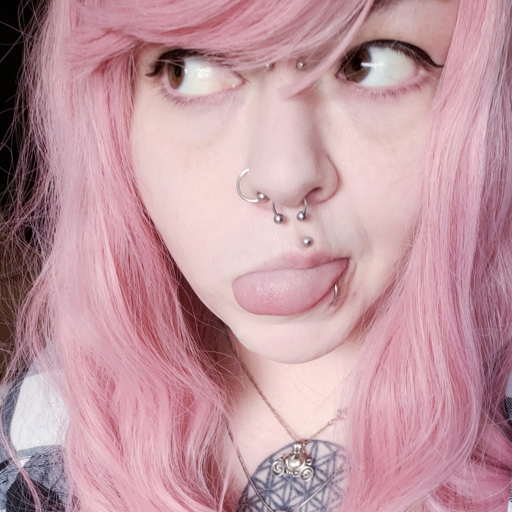 Meet your Posher, Brittney